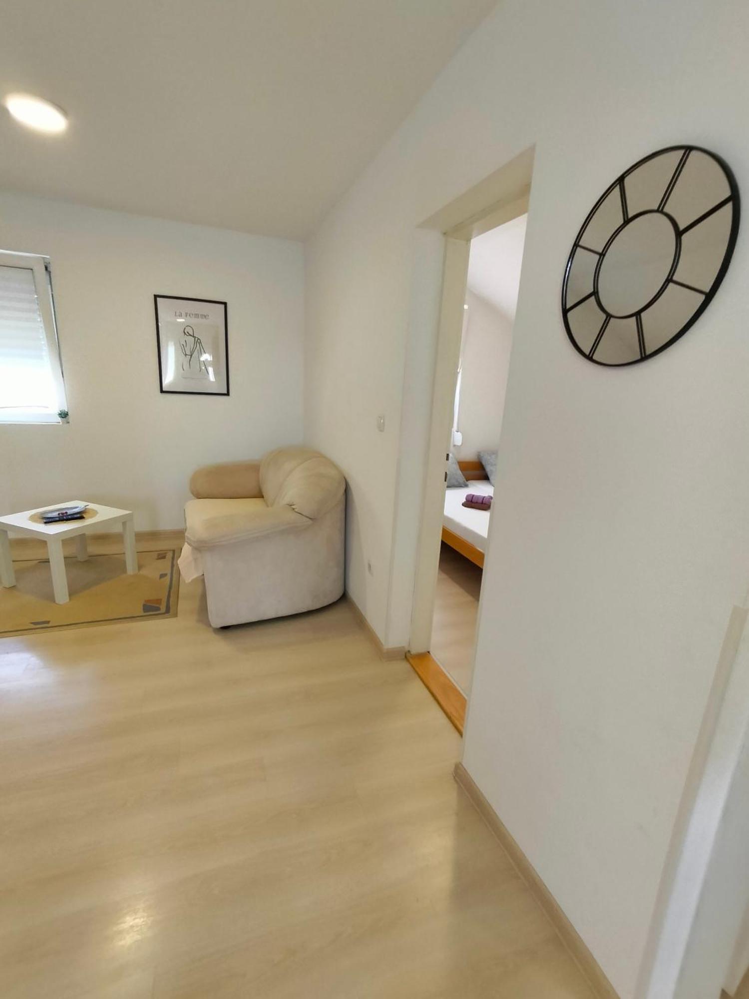 A1 - Airport Belgrade Apartment ภายนอก รูปภาพ